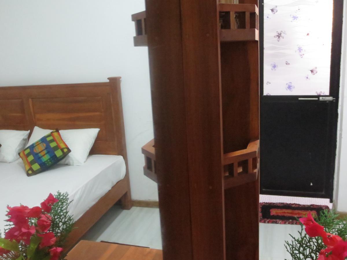 Weerawila Hotel Grand Halabana מראה חיצוני תמונה